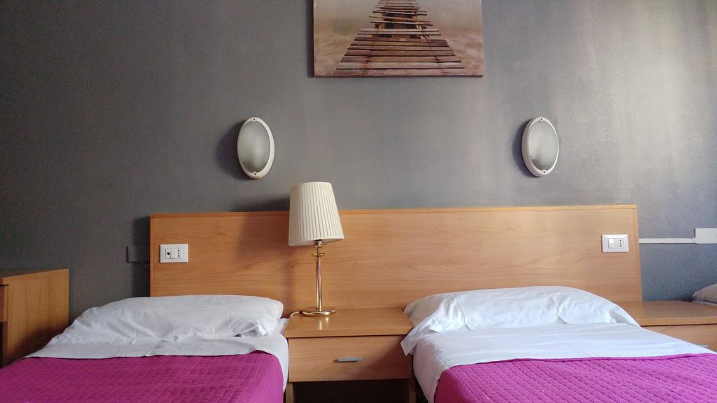 Ciak Hostel Rome Exterior photo