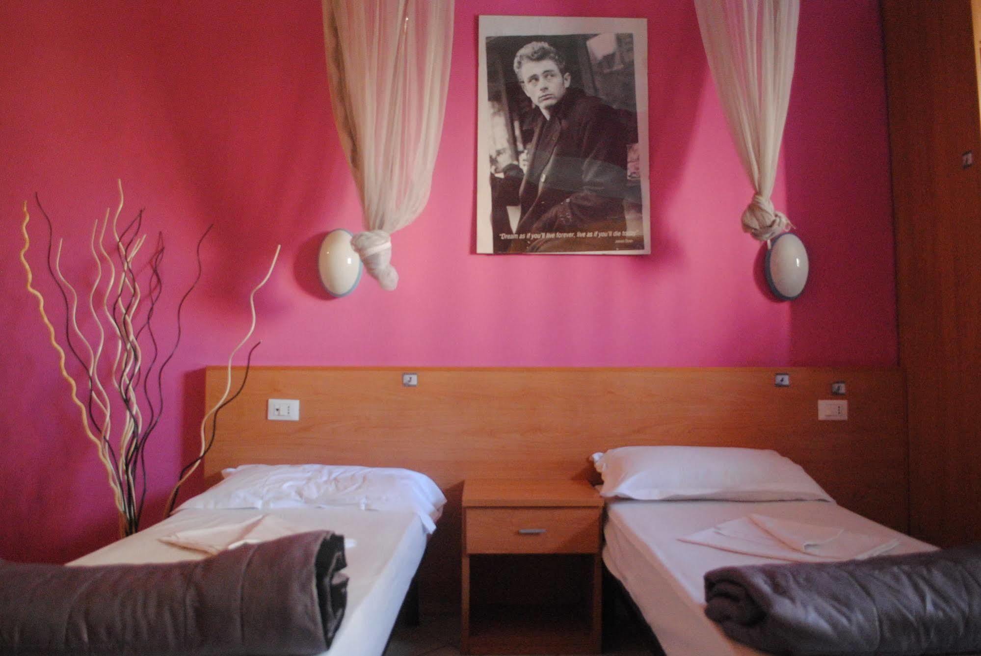 Ciak Hostel Rome Exterior photo